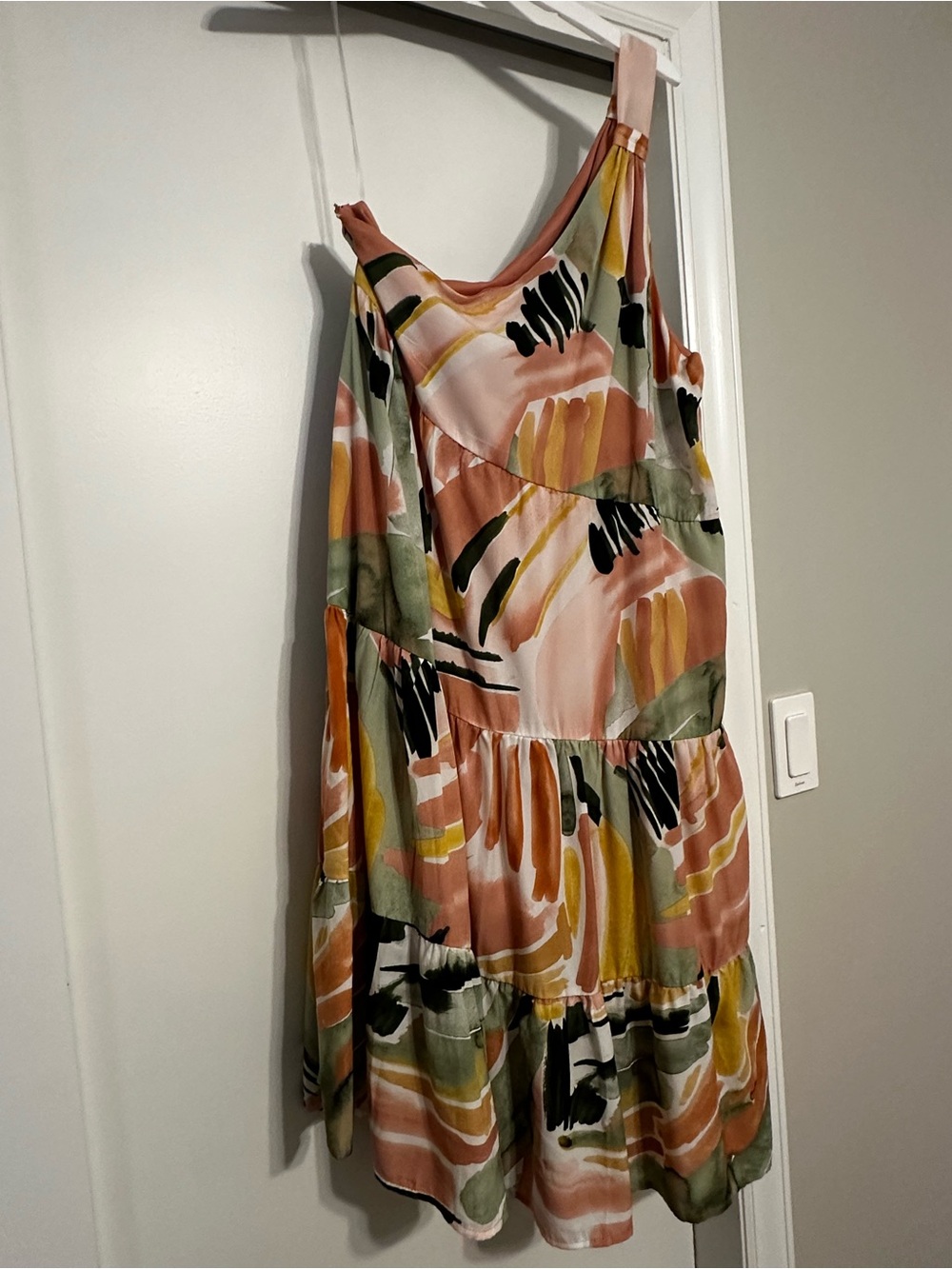 One shoulder dress - size CL